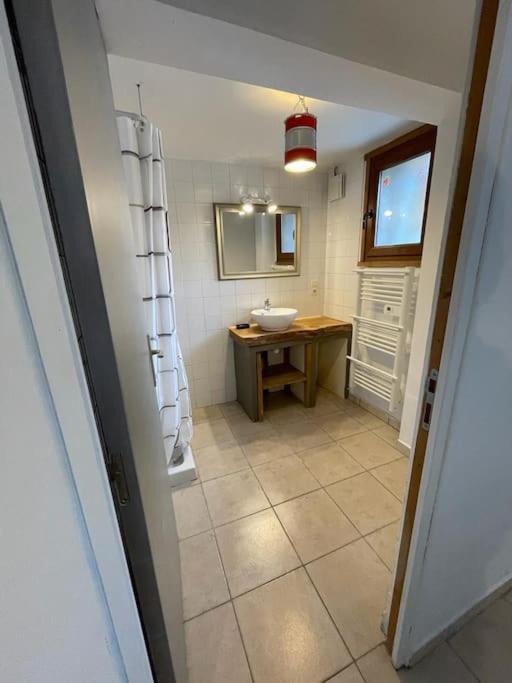 Appartement Paisible Pres Des Pistes De Ski 4 Pers Fontrabiouse Exteriör bild